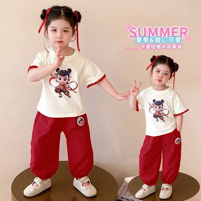 女宝宝夏季亮灯发光哪吒短袖套装2025新款小女孩休闲防蚊裤两件套