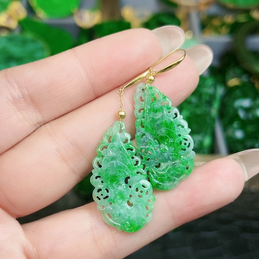 翡翠颈饰18K金镶嵌耳饰