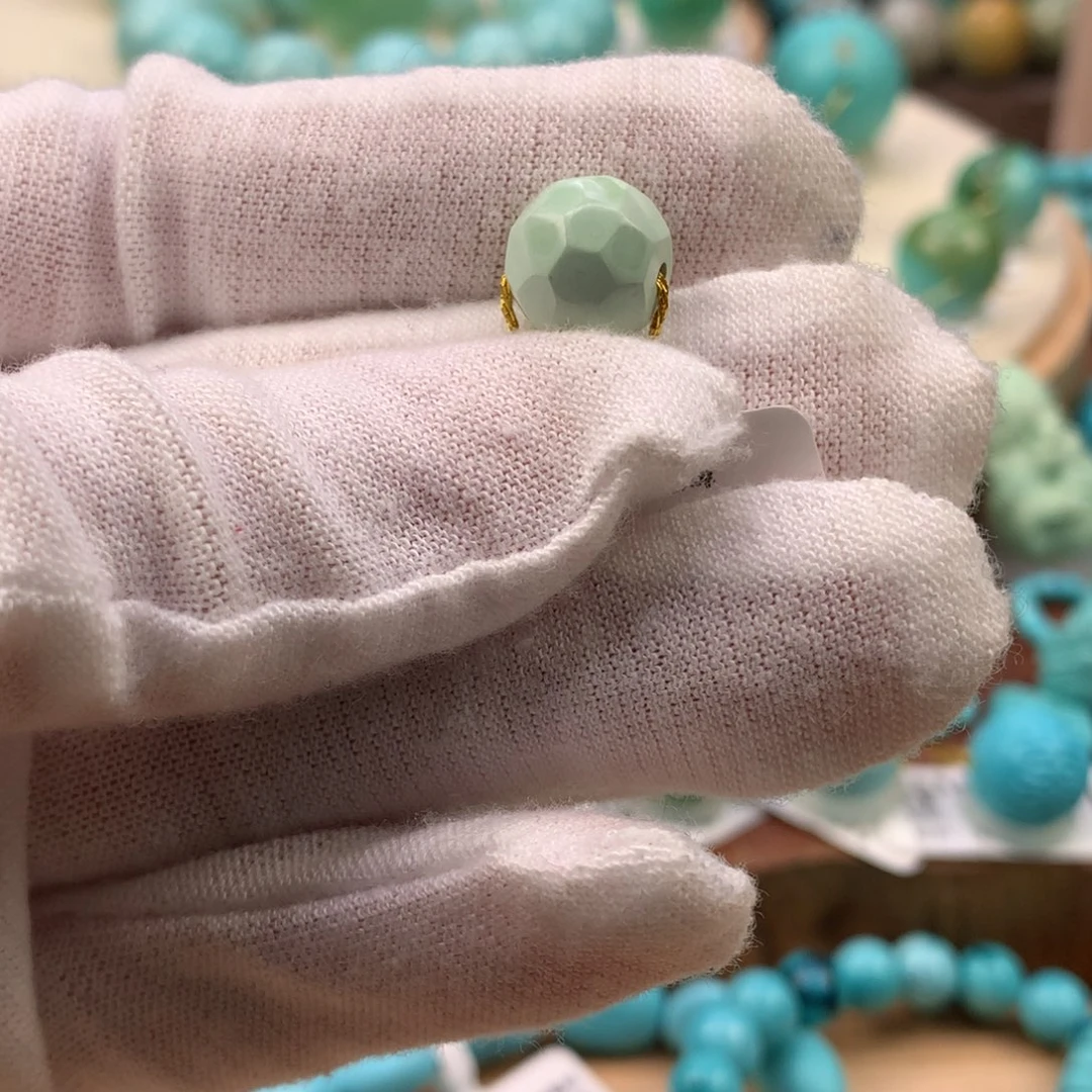 绿松石未镶嵌珠宝奇石菜籽黄无相珠10.4mm