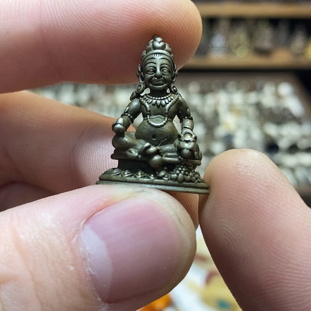 铜铁合金类瑕疵哈哈哈哈哈