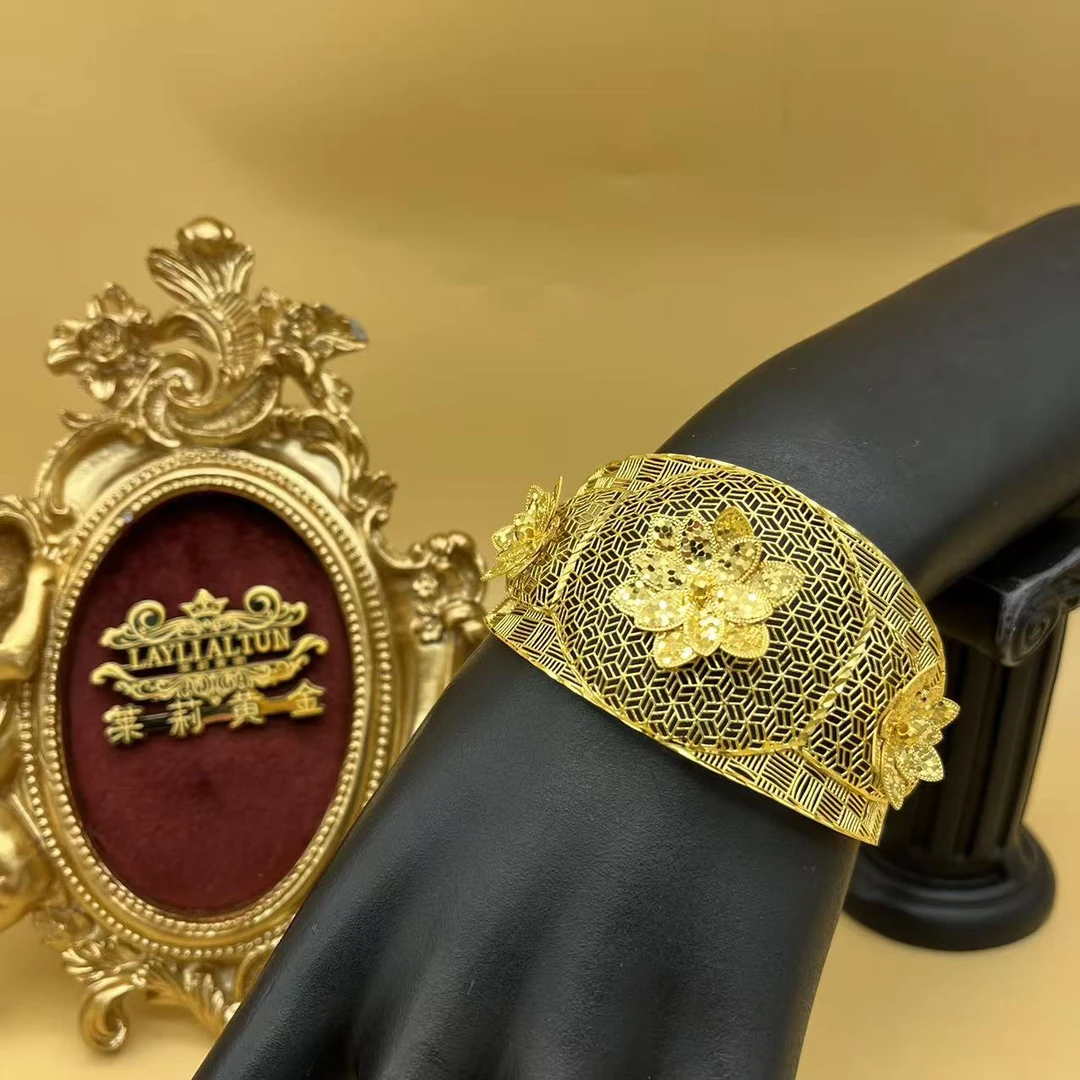 A播 29.45g 足金999 手镯 d