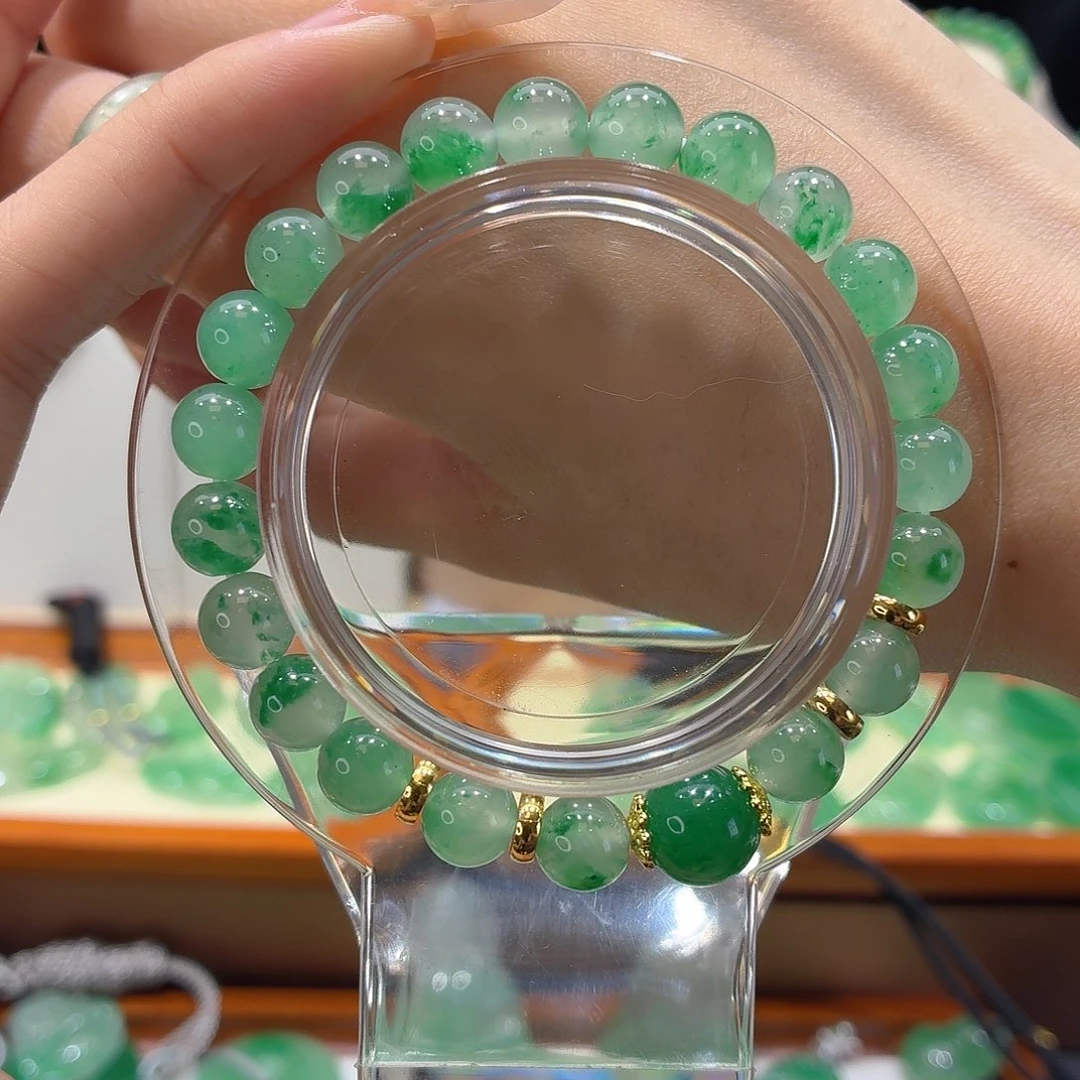 石英质玉未镶嵌颈饰