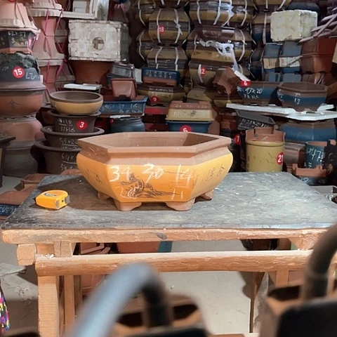 紫砂花盆六方一只