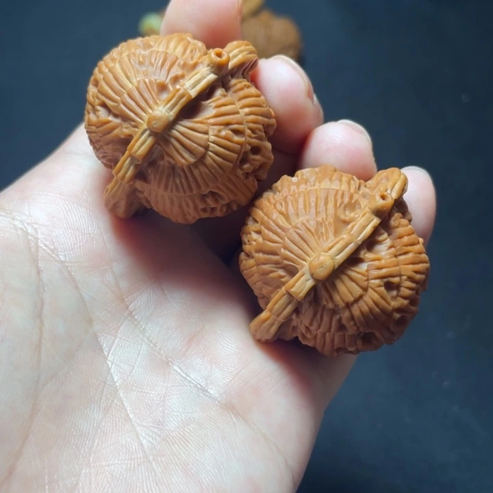 文玩核桃把件把把壶42.5mm