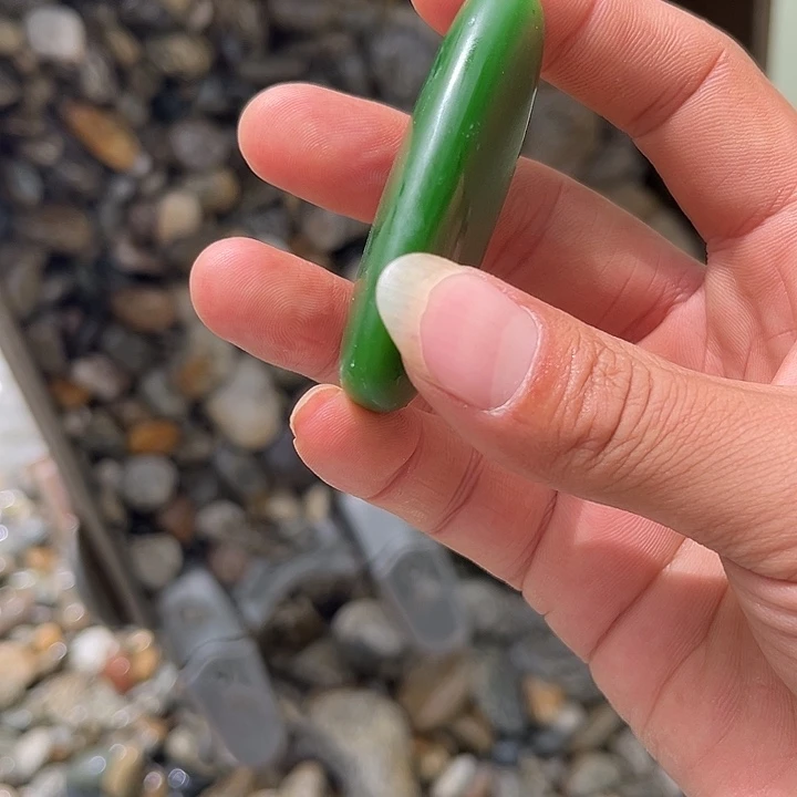 未镶嵌和田玉（糖玉）车挂