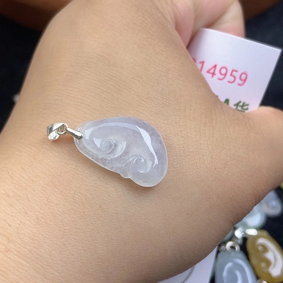 翡翠未镶嵌颈饰天然