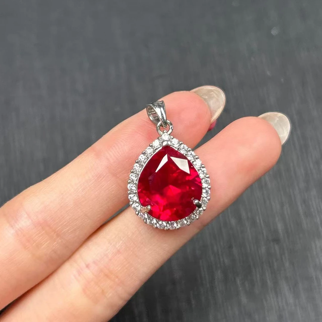 阿鲁沙-典藏轻奢红宝石-精工合金培育吊坠配链705