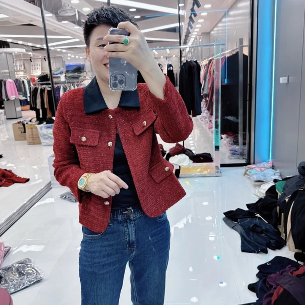 经典新款小香时尚拼黑领短款外套2370美丽