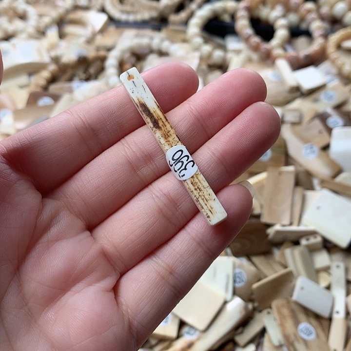 泥塑不打孔联系客服