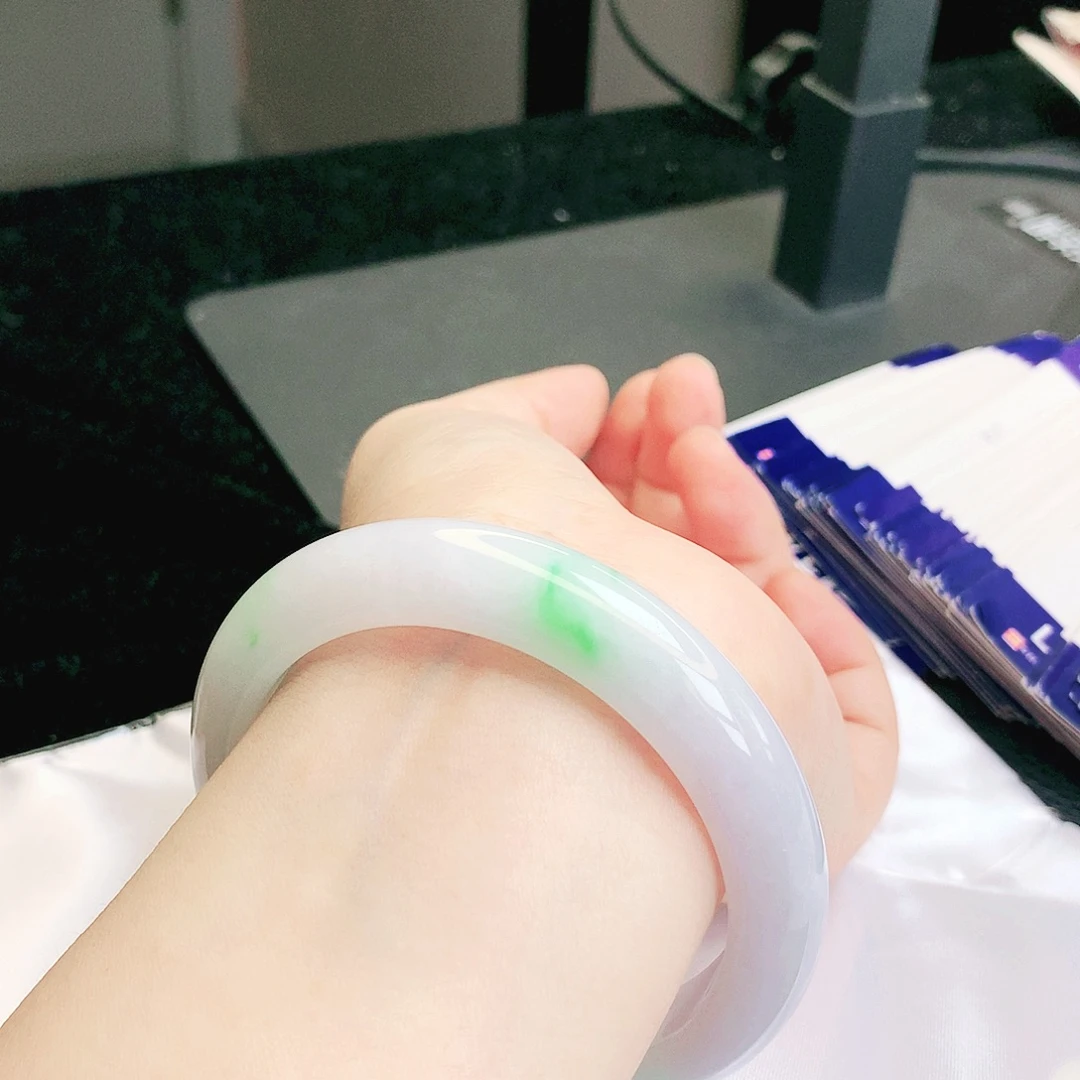 翡翠未镶嵌手镯缅甸天然a货翡翠手镯