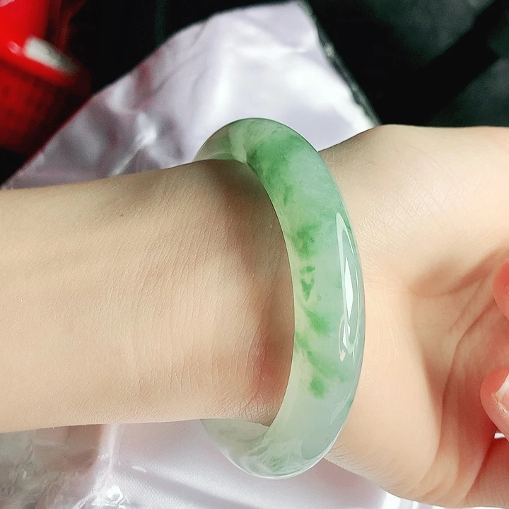 翡翠未镶嵌手镯缅甸天然a货翡翠手镯