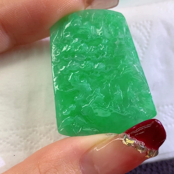 定制翡翠未镶嵌翡翠