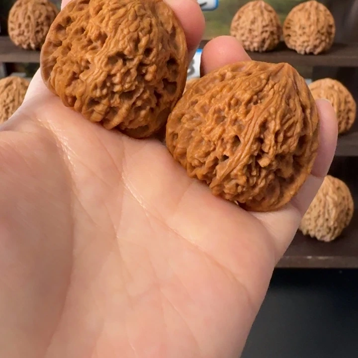 人***测吊坠文玩核桃38橘红奶油