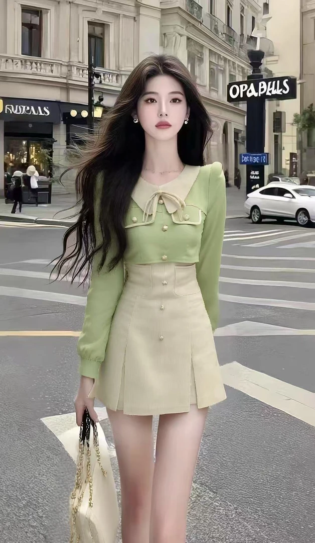 夏季新款时尚绿色拼接设计圆领长袖短款上衣+百搭高腰半身裙套装