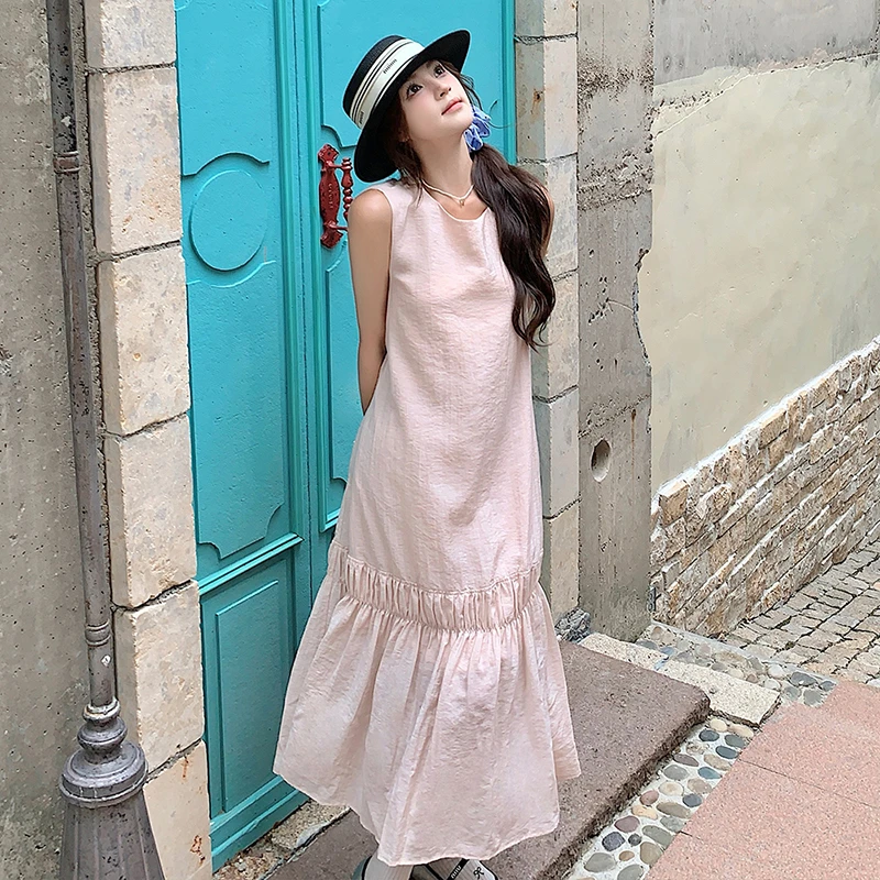 2025夏季新款法式宽松显瘦圆领无袖连衣裙女百搭气质爆火减龄长裙