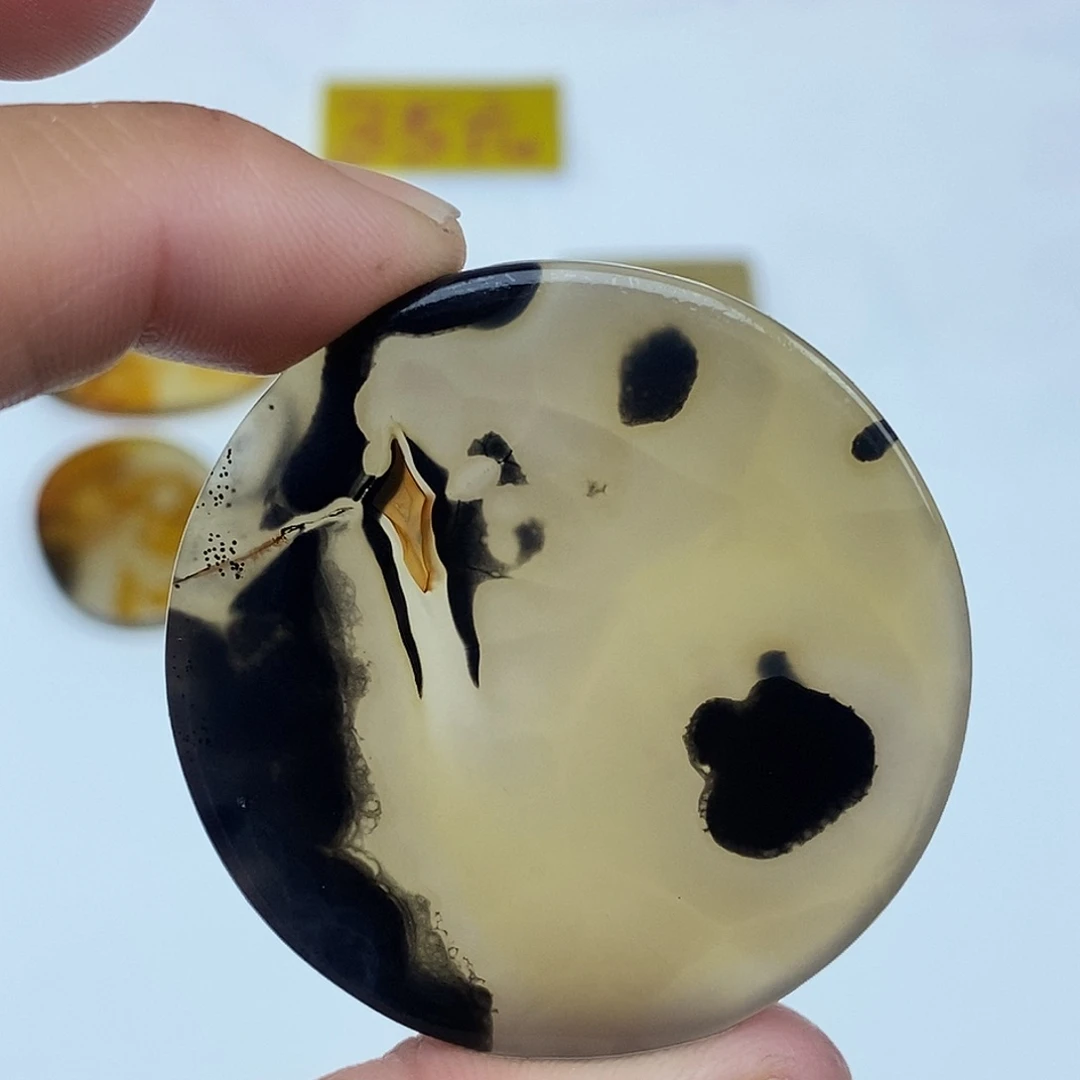 玛瑙/玉髓未镶嵌珠宝半成品