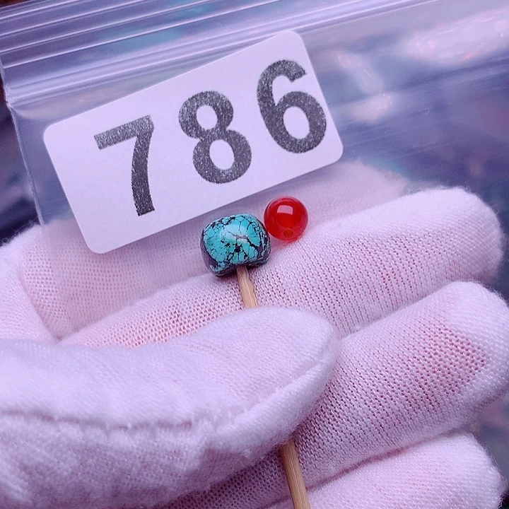 南红玛瑙未镶嵌珠宝奇石