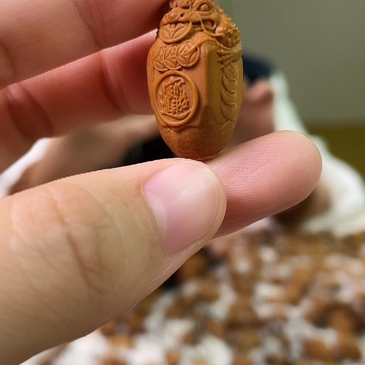 橄榄核吊坠橄榄核