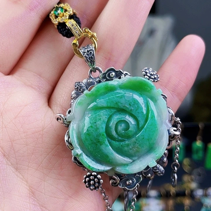 翡翠颈饰银S925镶嵌饰品