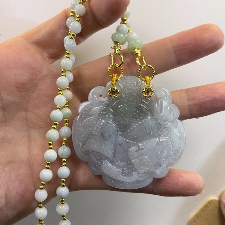 翡翠吊坠(赠链)未镶嵌代编织