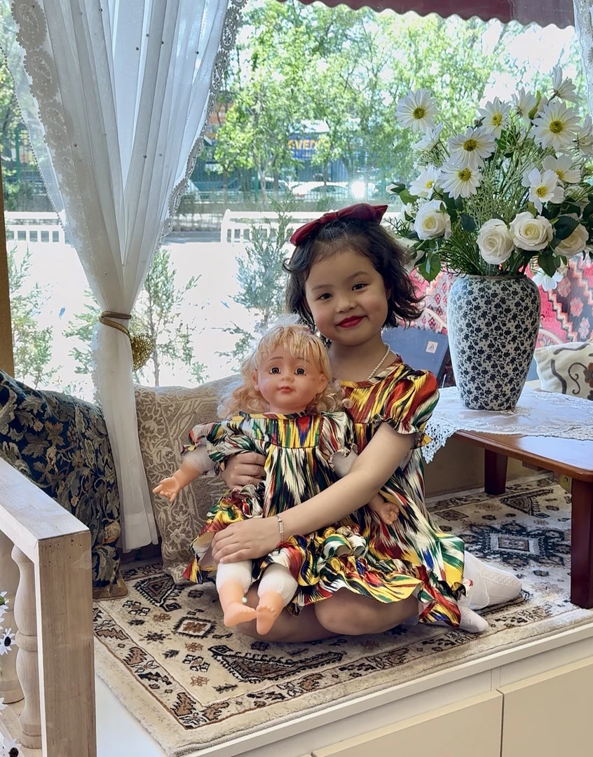 艾特莱斯连衣裙2025年夏季民族风时尚礼服款女童爆款