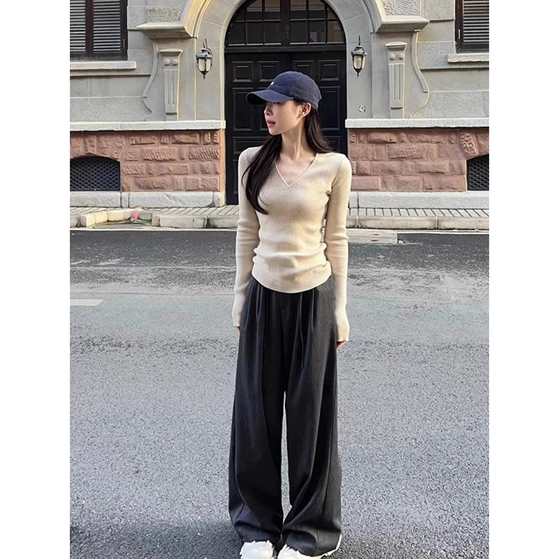 正肩V领针织打底衫女秋冬内搭修身收腰显瘦辣妹短款紧身长袖上衣