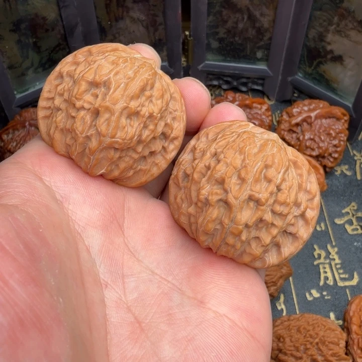 文玩核桃吊坠磨盘41.5