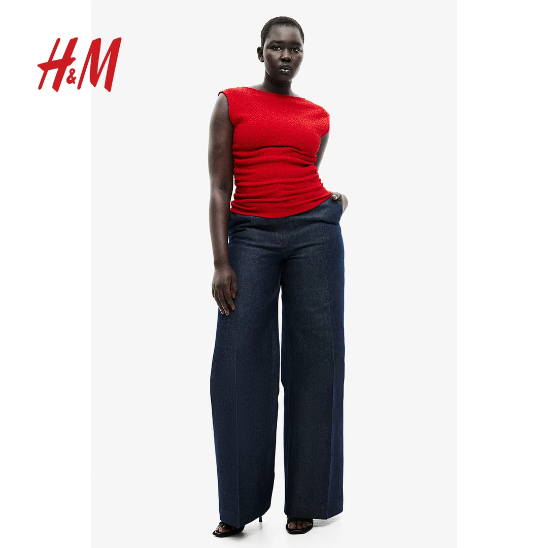 HM女装2025年春新款春游出行垂坠一字领纹理感汗布修身T恤1283661