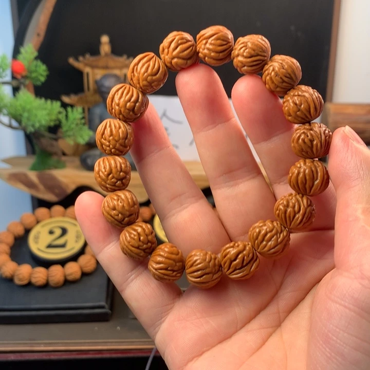 文玩核桃吊坠16小金豆