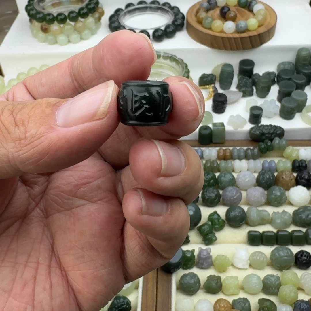 和田玉未镶嵌珠宝半成品和田玉碧玉六字墩子12㎜不退换