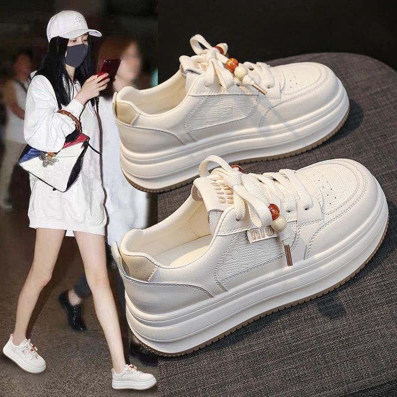 爆款厚底小白鞋女百搭春秋季2025透气新款时尚休闲鞋显瘦运动板鞋