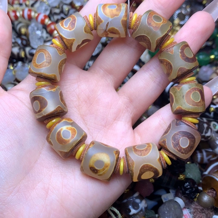 玛瑙/玉髓未镶嵌手链