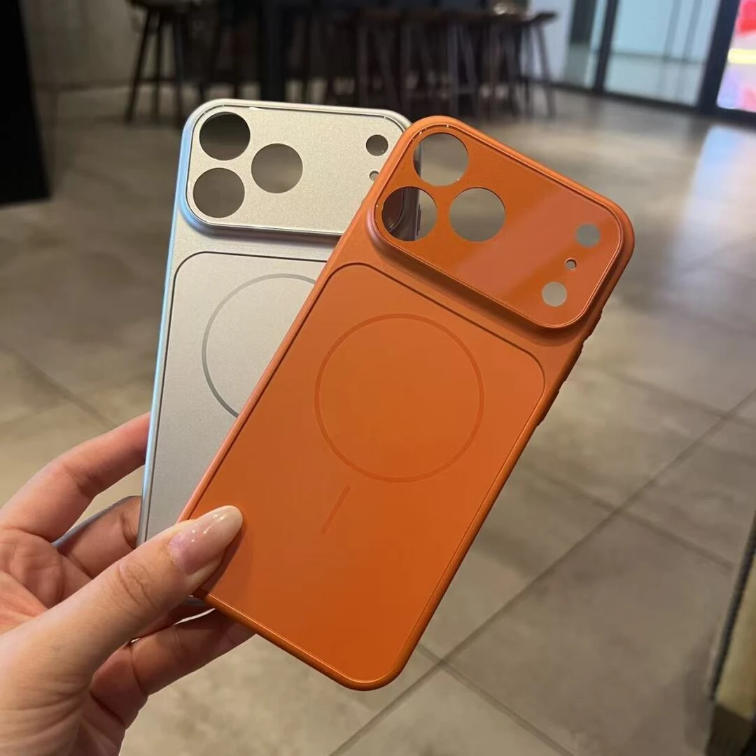 超薄磨砂磁吸适用苹果17promax手机壳iPhone16简约15pc硬壳14防摔