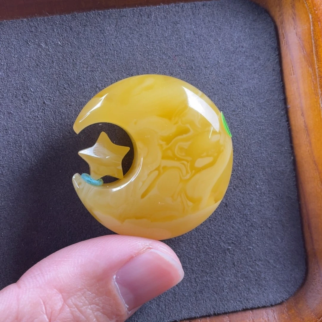 琥珀颈饰未镶嵌蜜蜡吊坠