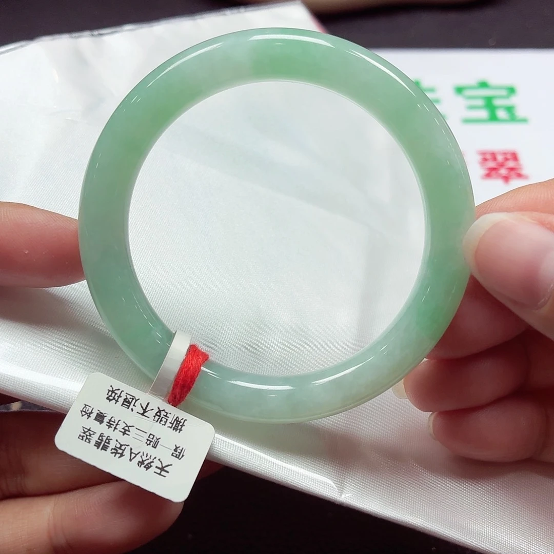 翡翠未镶嵌手镯天然缅甸A货翡翠