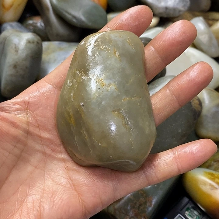 和田玉（糖玉）未镶嵌挂件