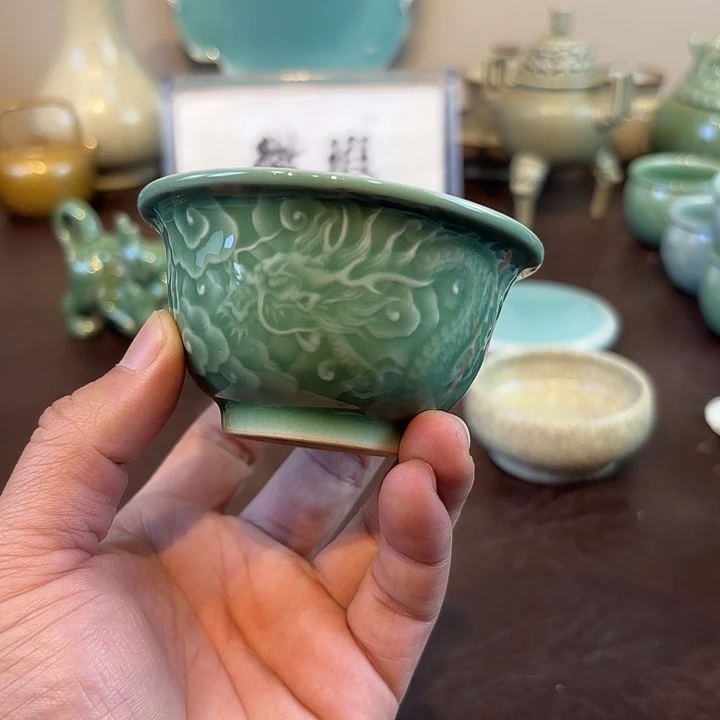 瓷片龙泉青瓷福利青瓷