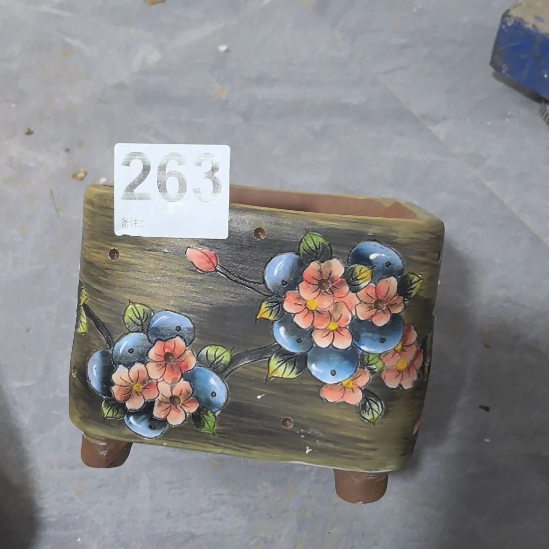 小***9花盆红泥瑕疵处理