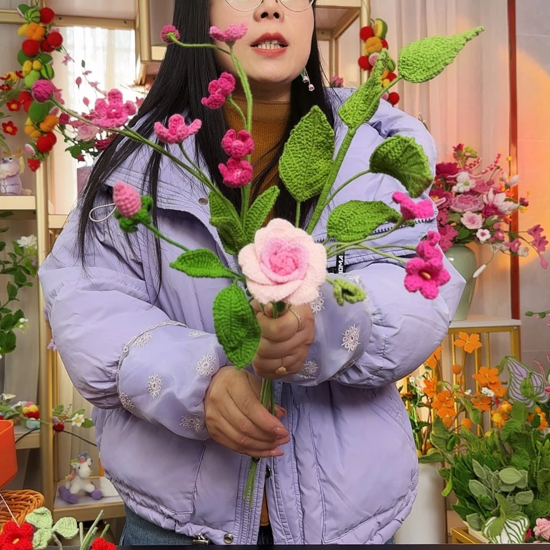 手工钩织设计花束