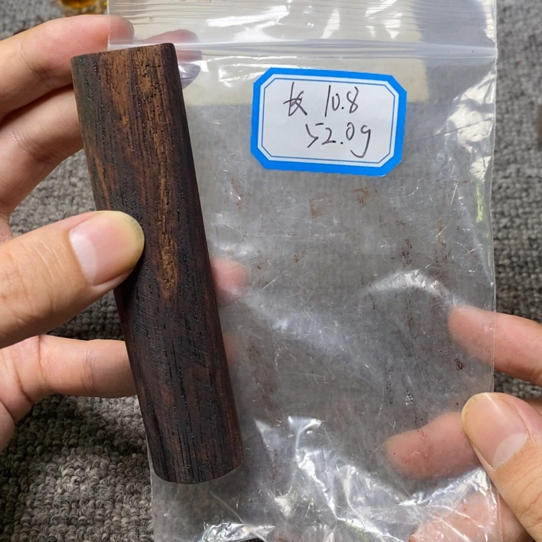 藤类降真香手把件10  52