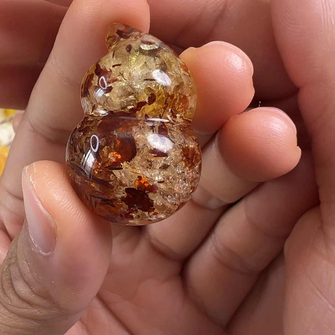 琥珀未镶嵌裸石琥珀