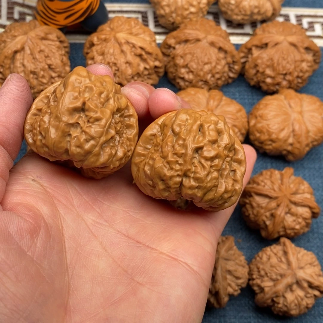 文玩核桃把件H*S39开背蛙