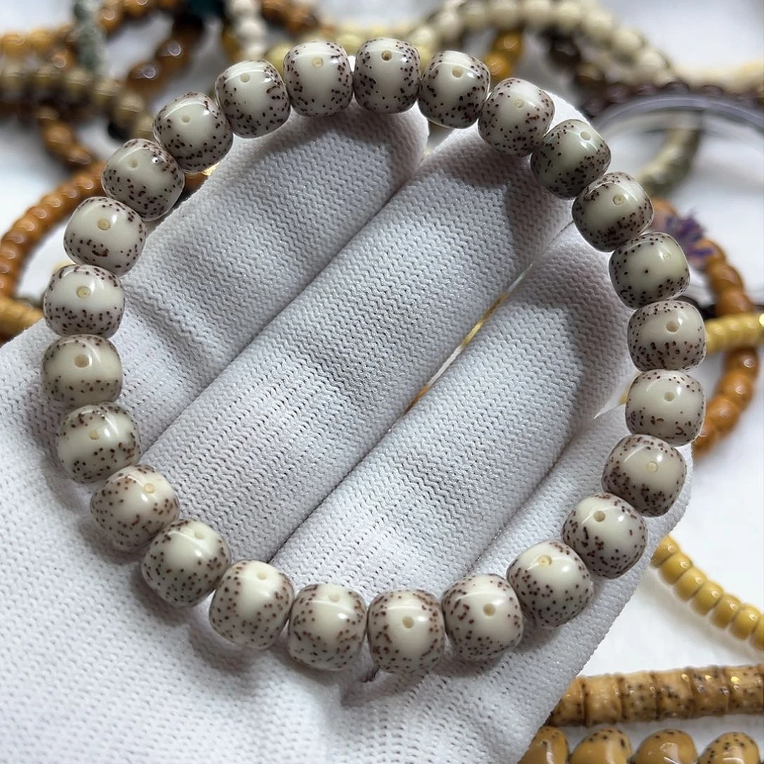 星月菩提吊坠一***鱼大眼睛