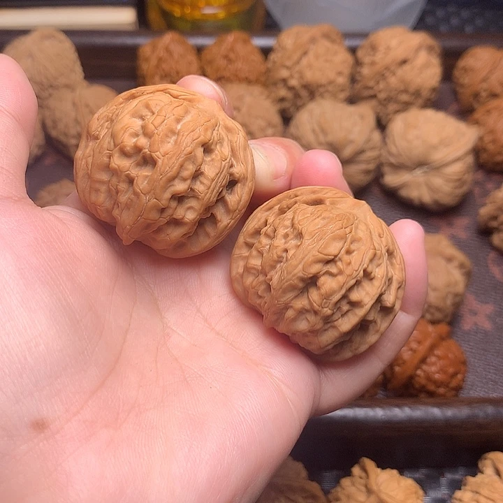 吊坠文玩核桃野马38尺