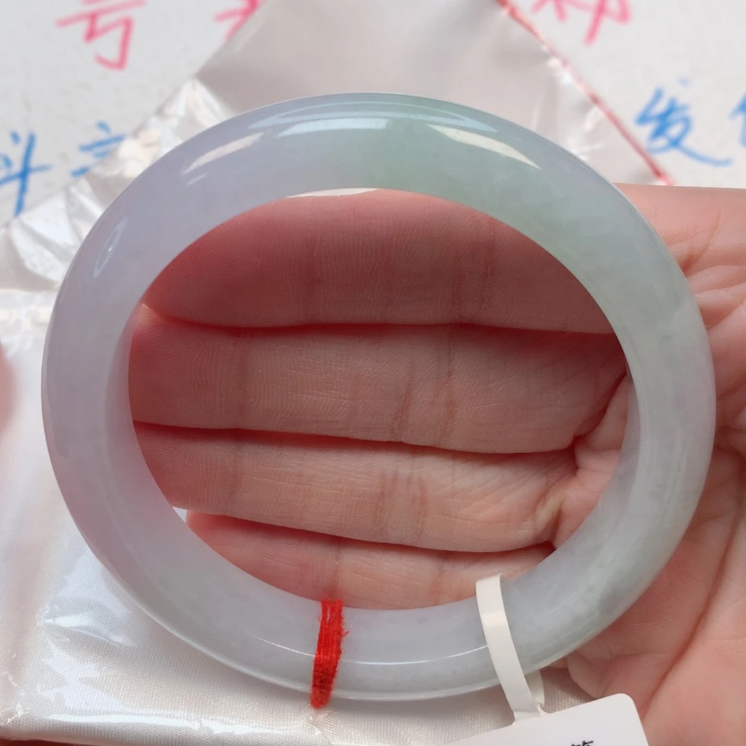 翡翠手镯未镶嵌60.6圈 半山水