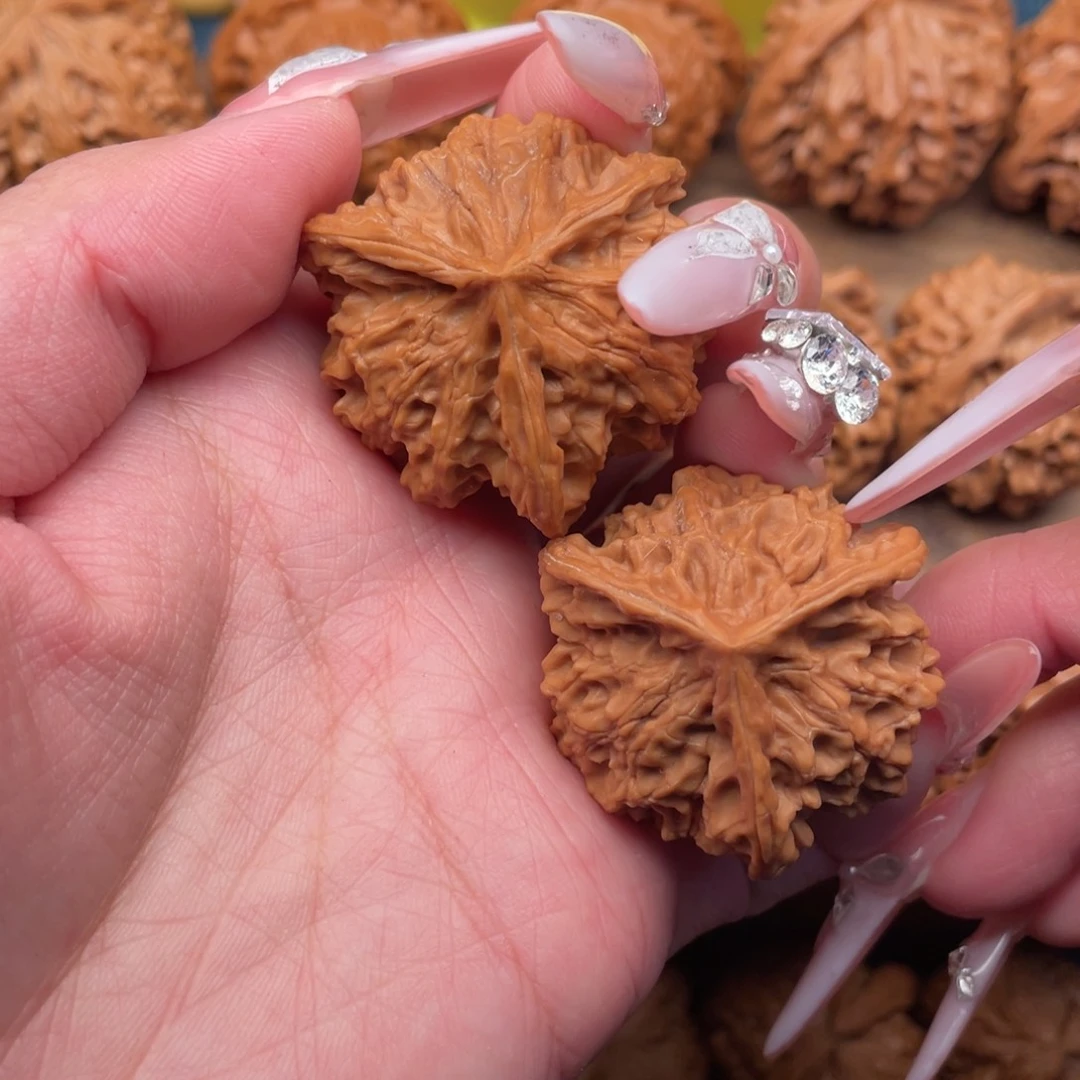 文玩核桃把件全品毕业正奔39