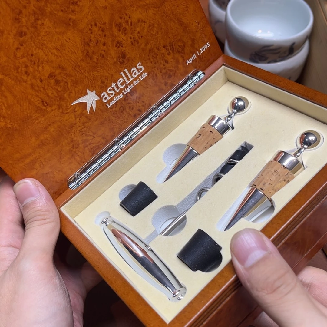 木 工艺品红红火火