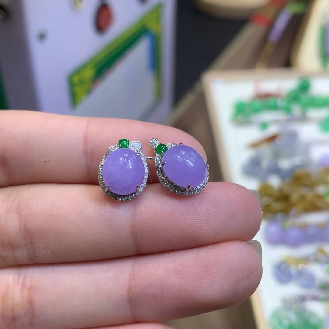 周***制翡翠18K金镶嵌颈饰翡翠