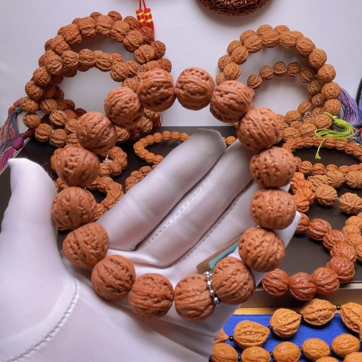 文玩核桃吊坠他**爷文玩核桃