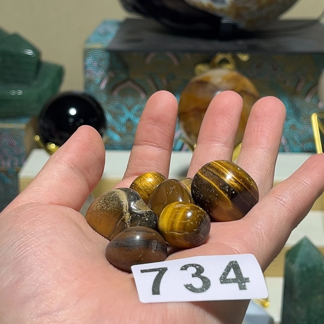 未镶嵌水晶大型摆件（非配饰）心****】